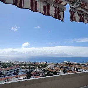 Appartement New Deluxe Stunned Seaview 2 Bed